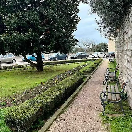 Old Town Zd Studio דירה