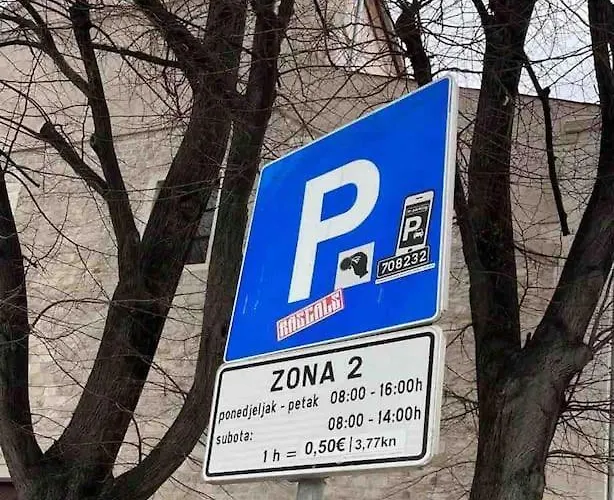 Old Town Zd Studio Apartment